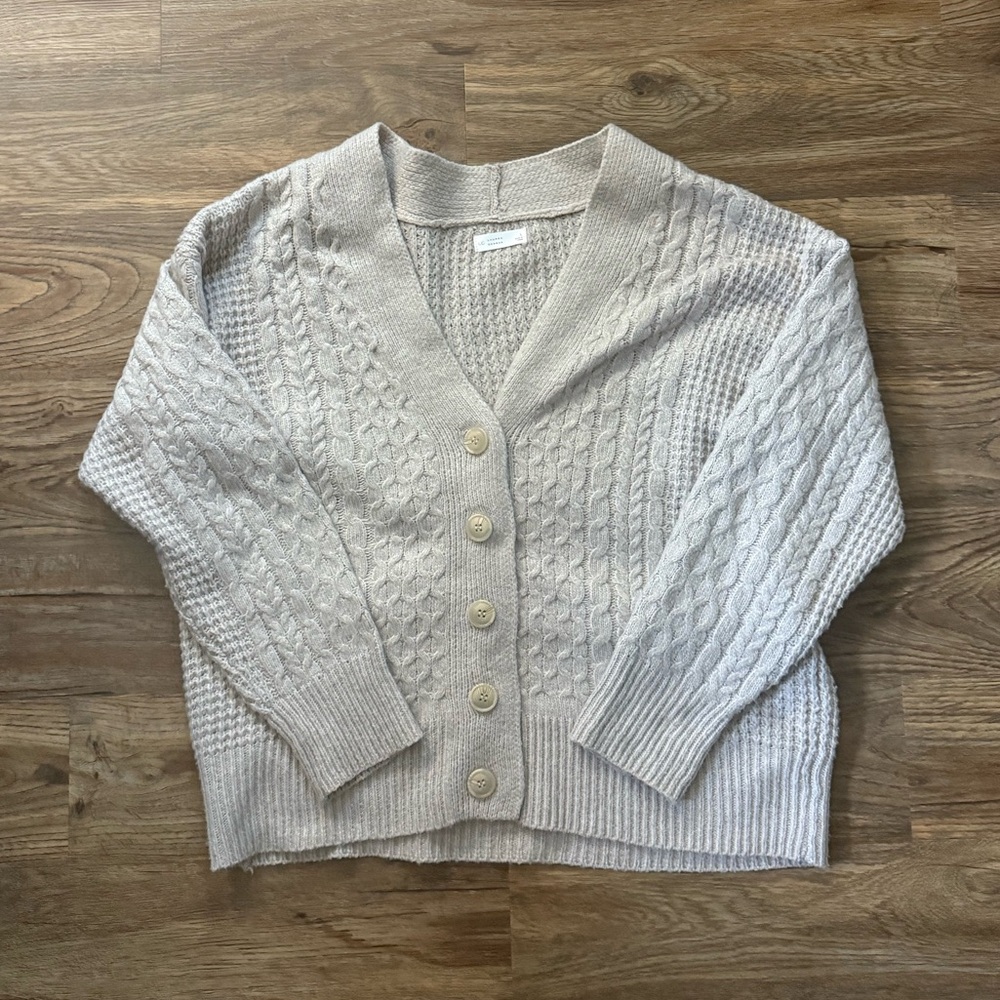 Kohl’s Soft Light Brown Cable Knit Cardigan | Button-Up Sweater